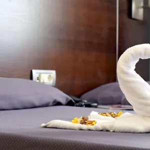 2* Hotell Adonis Pelinor